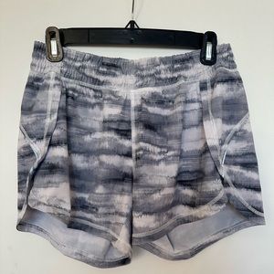 Athleta Printed Racer Running Shorts